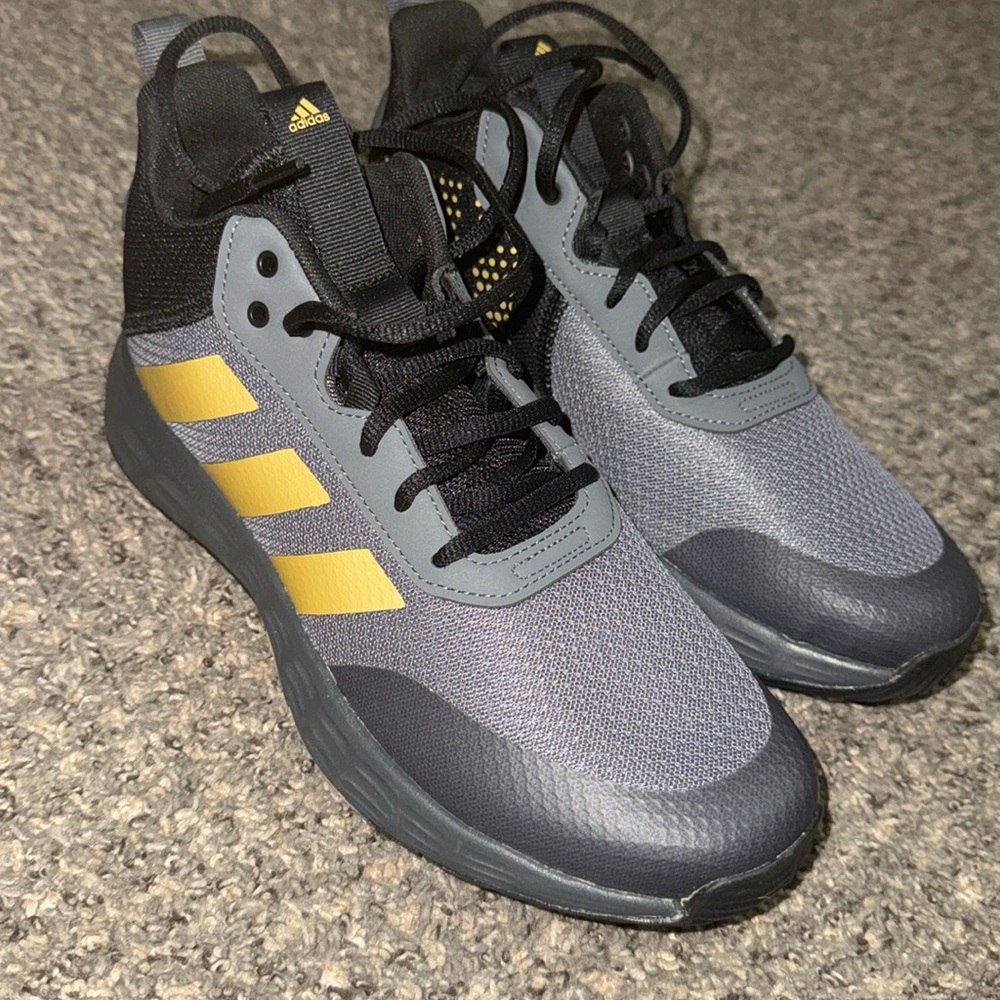Adidas ownthe game 2.0 basketball shoes